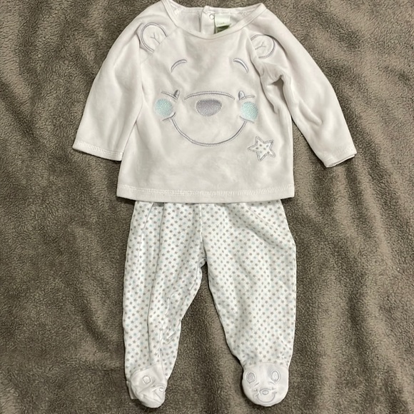 Winnie the Pooh pyjama set